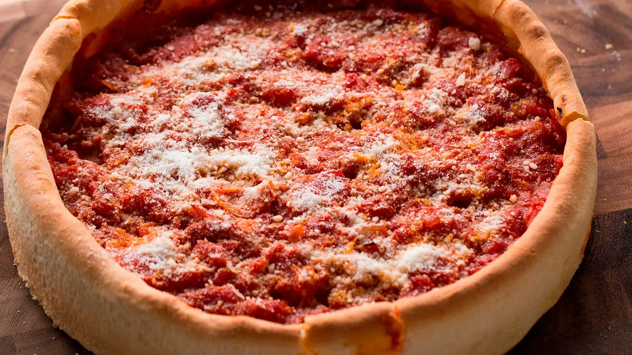 HOMEMADE CHICAGO STYLE DEEP DISH PIZZA