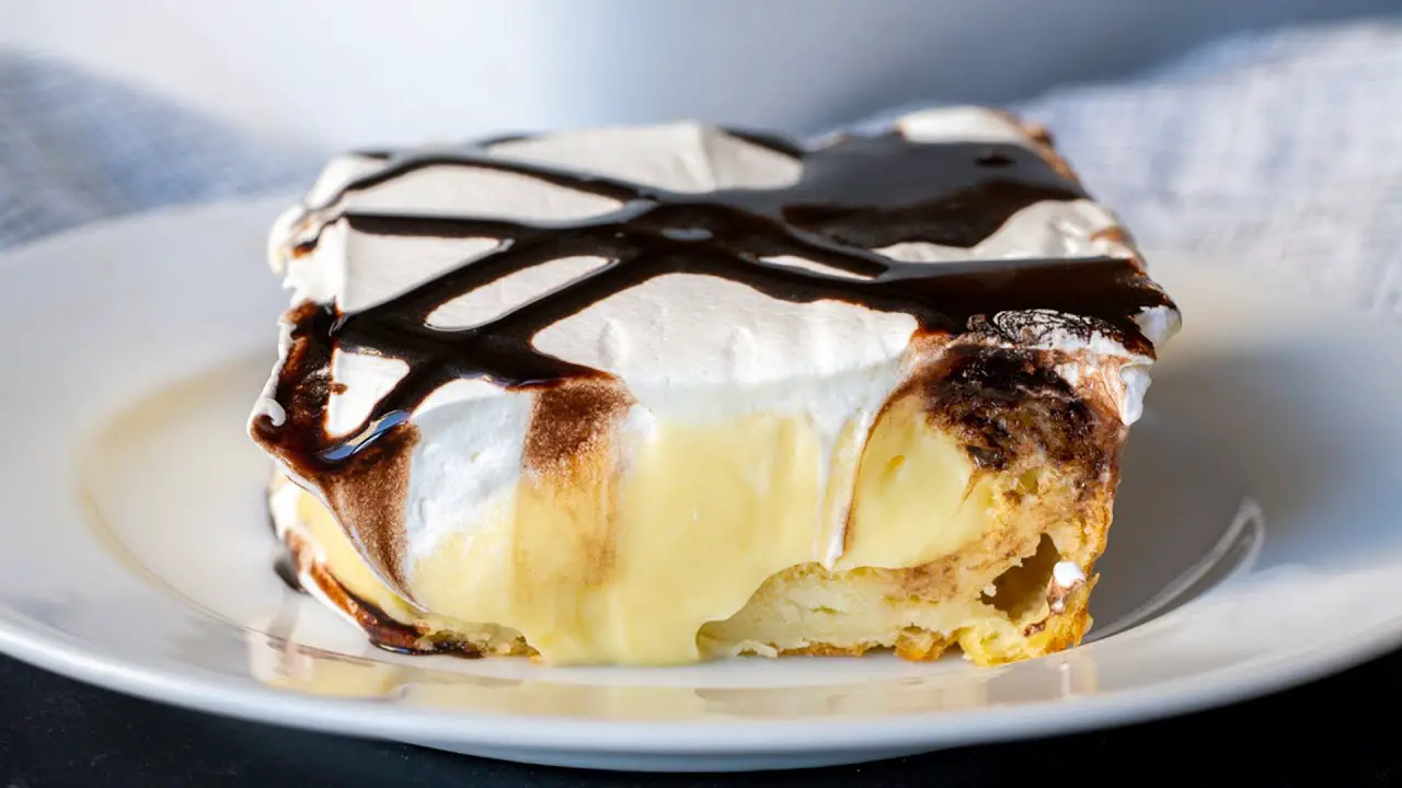 Easy Cream Puff Cake