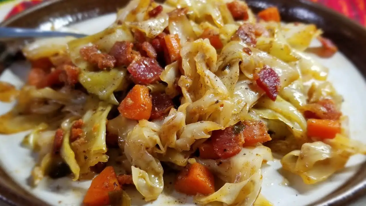 Cabbage and Bacon Stir Fry