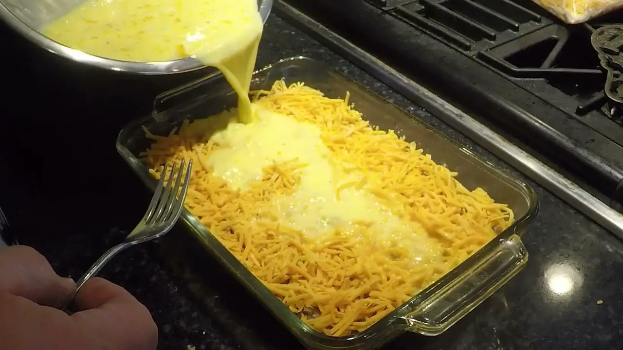Hash Brown, Sausage & Cheddar Breakfast Casserole