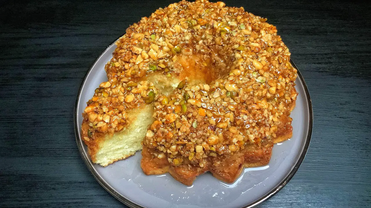 Baklava Bundt Cake