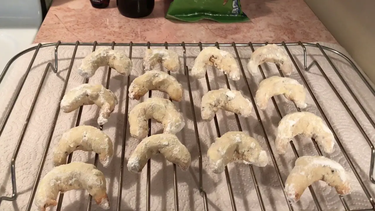 Pecan Crescents