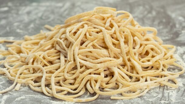 Homemade Egg Noodles – Recipe quick and easy