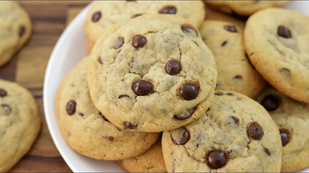 Homemade Chocolate Chip Cookies