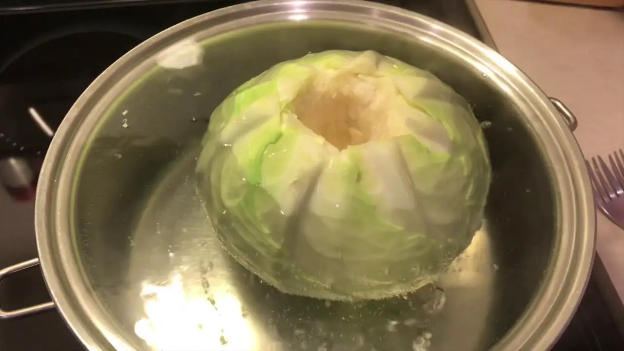 Slow Cooker Unstuffed Cabbage Roll Soup