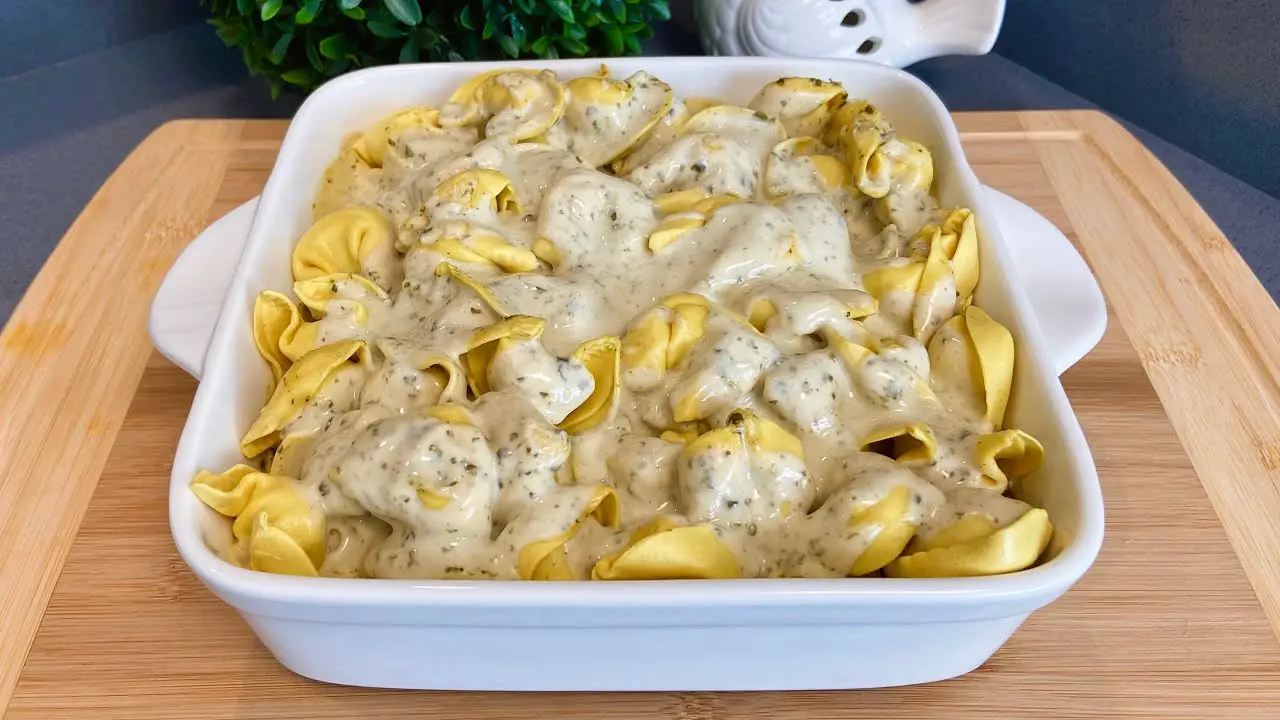 4-Ingredient Alfredo Tortellini
