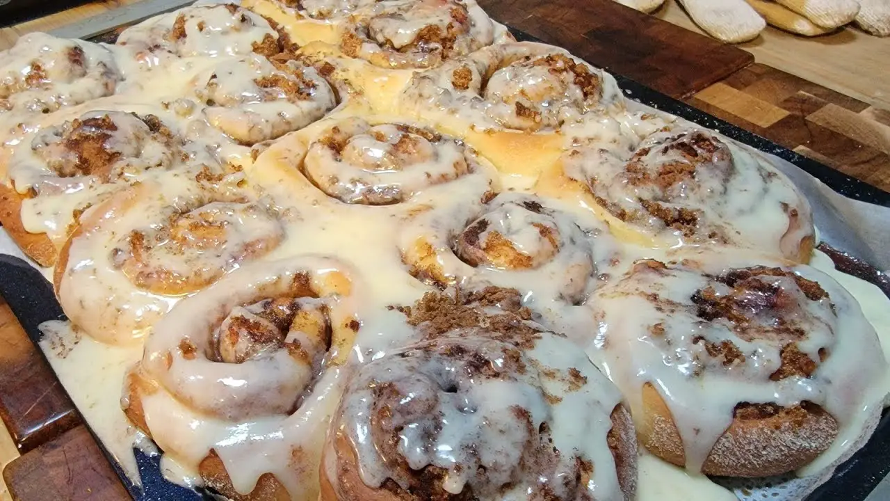 Grandma’s Cinnamon Rolls