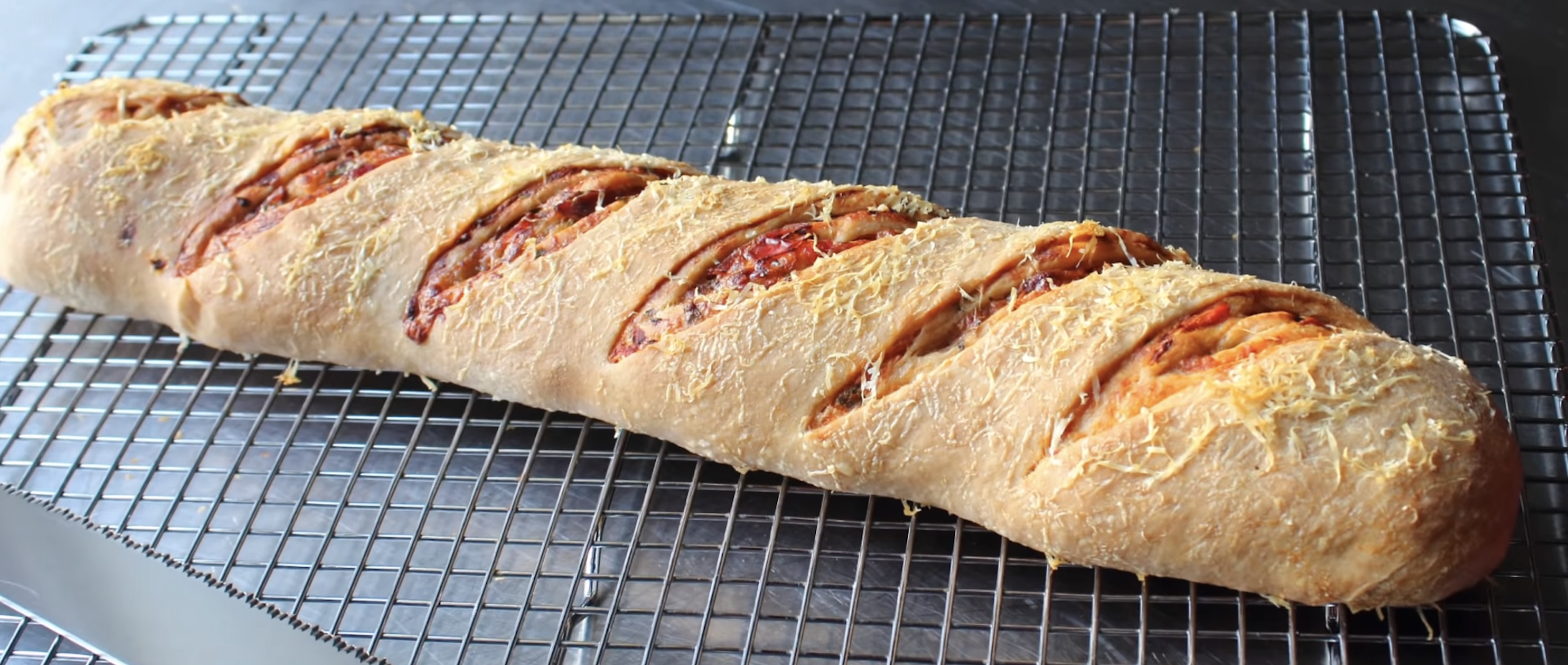 Cheesy Sausage Stuffed Bread: A Delicious Twist on a Classic Recipe