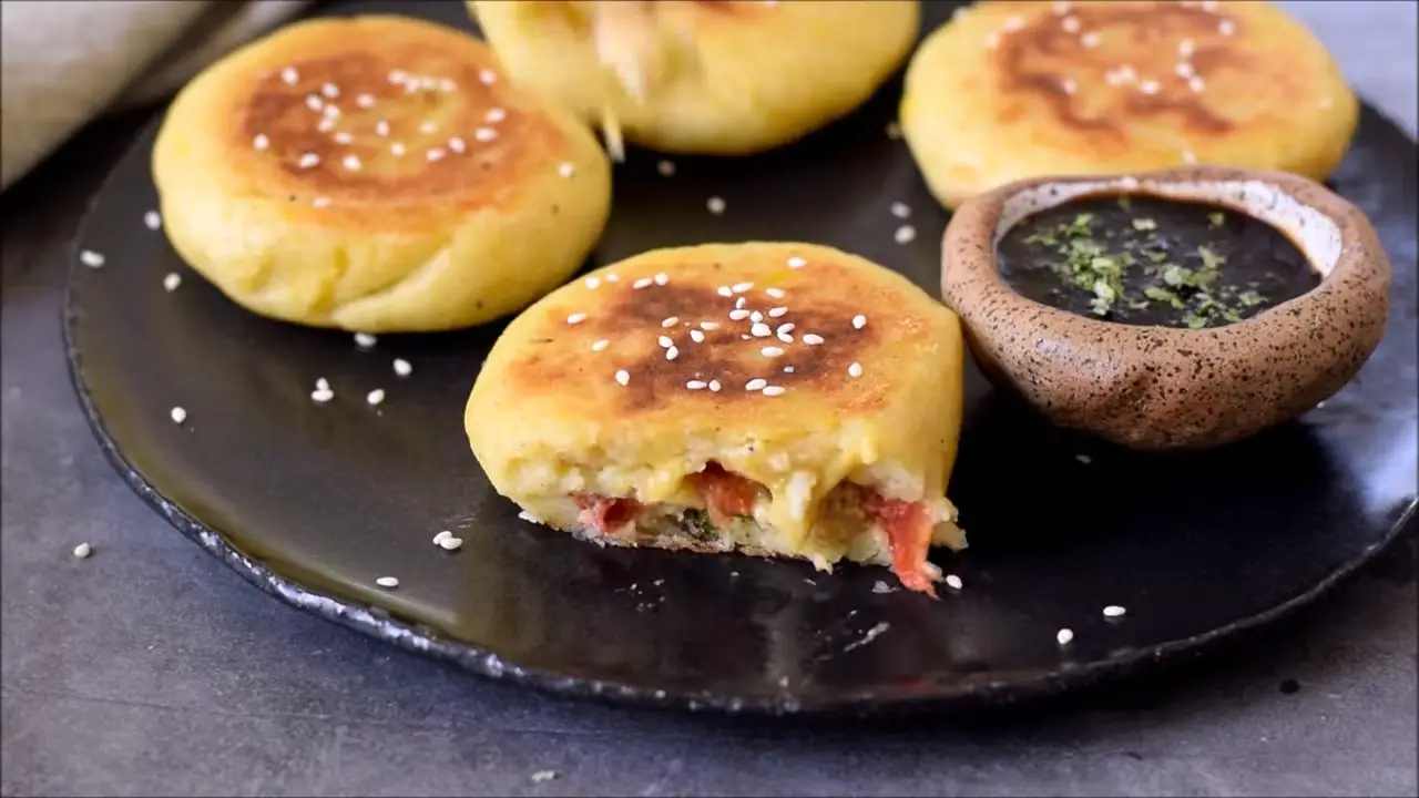Stuffed Potato Cakes
