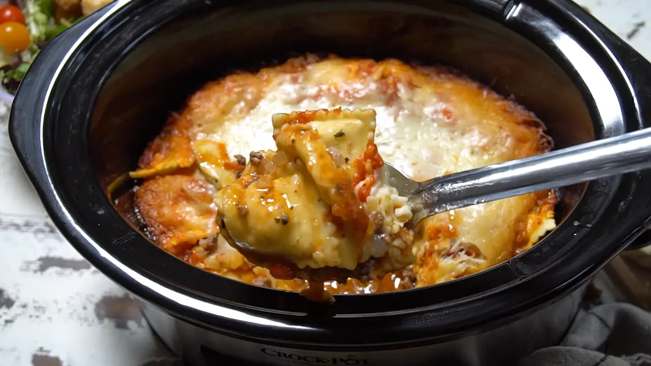 Easy lazy day crockpot lasagna
