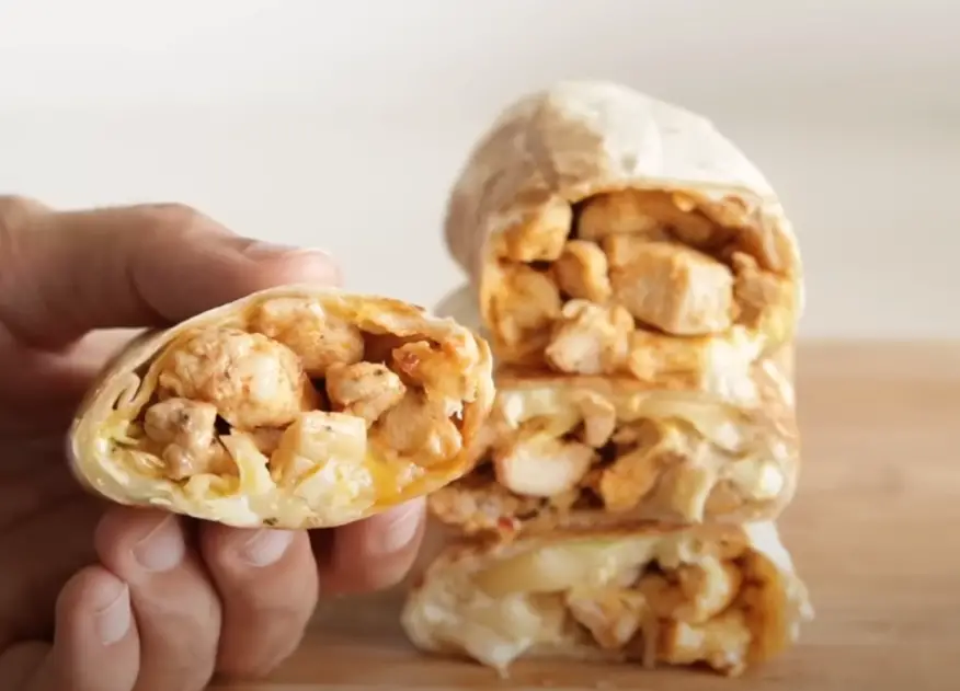 Cheesy Garlic Chicken Wraps