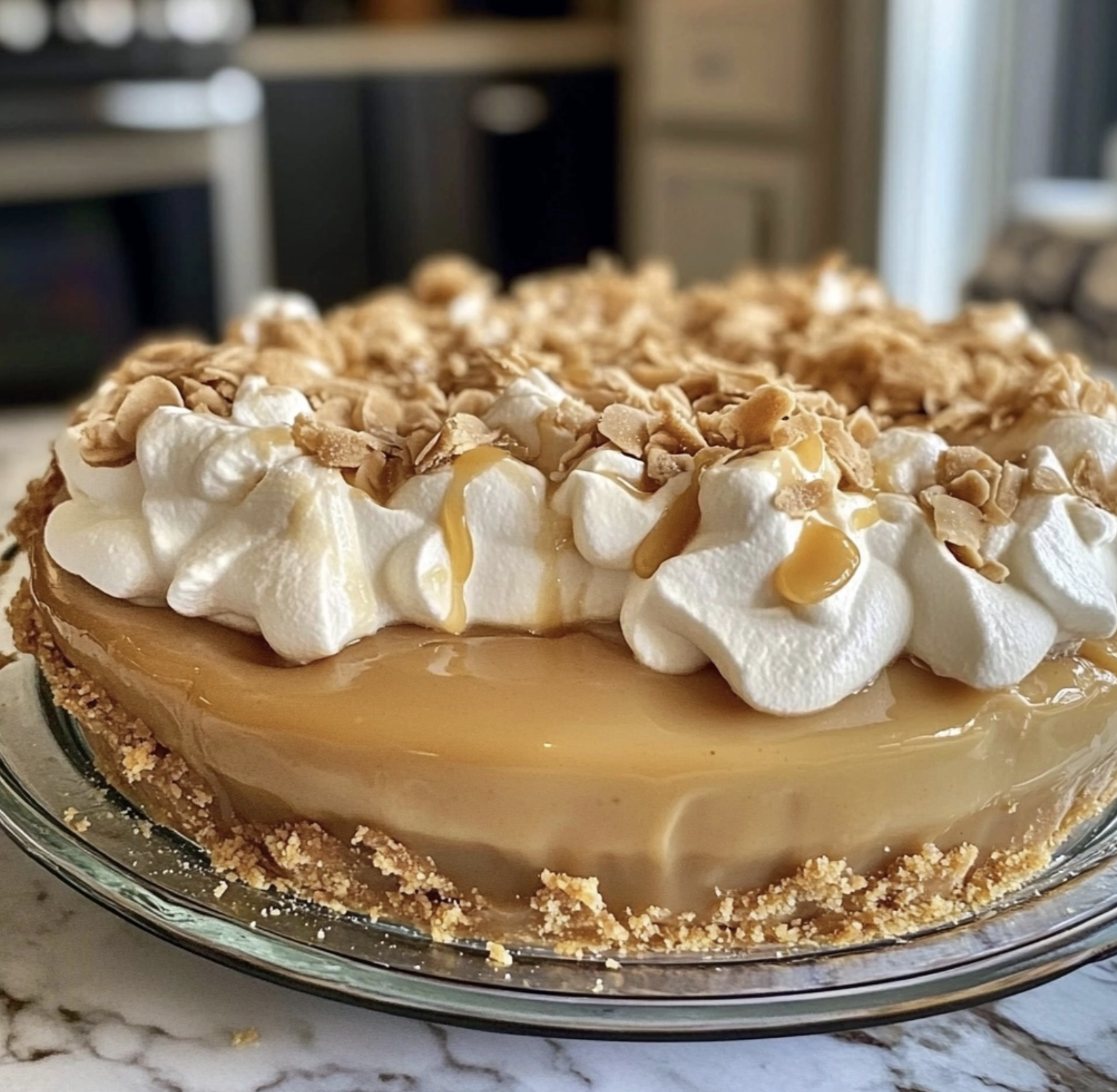 Creamy caramel pie