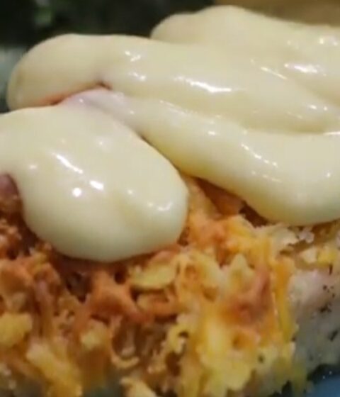 Crunchy Ritz Cracker Chicken with Cheddar Cream Sauce