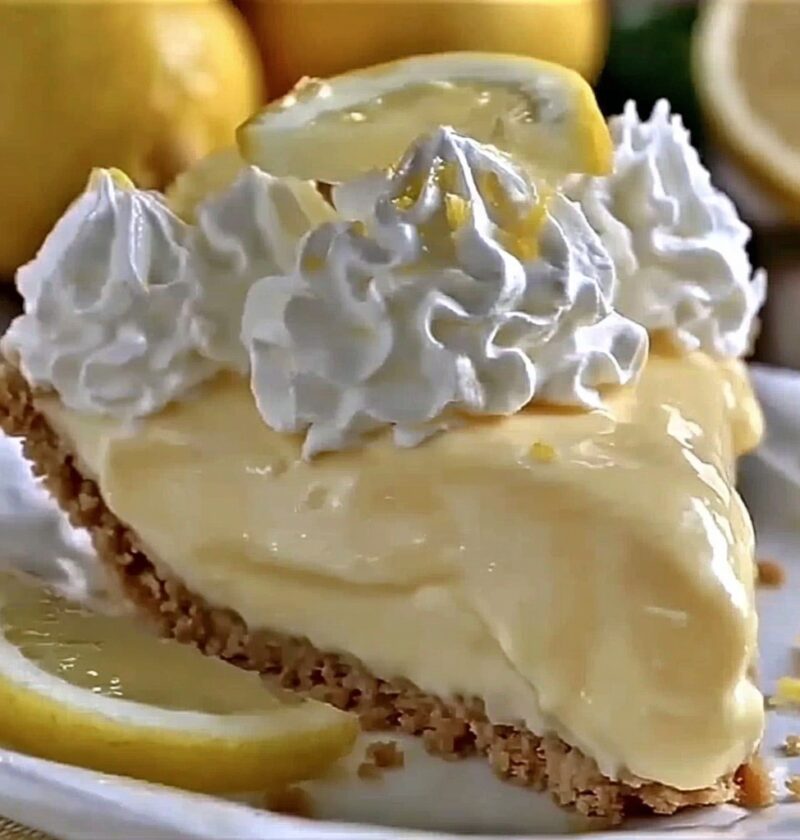 Cream Cheese Lemonade Pie