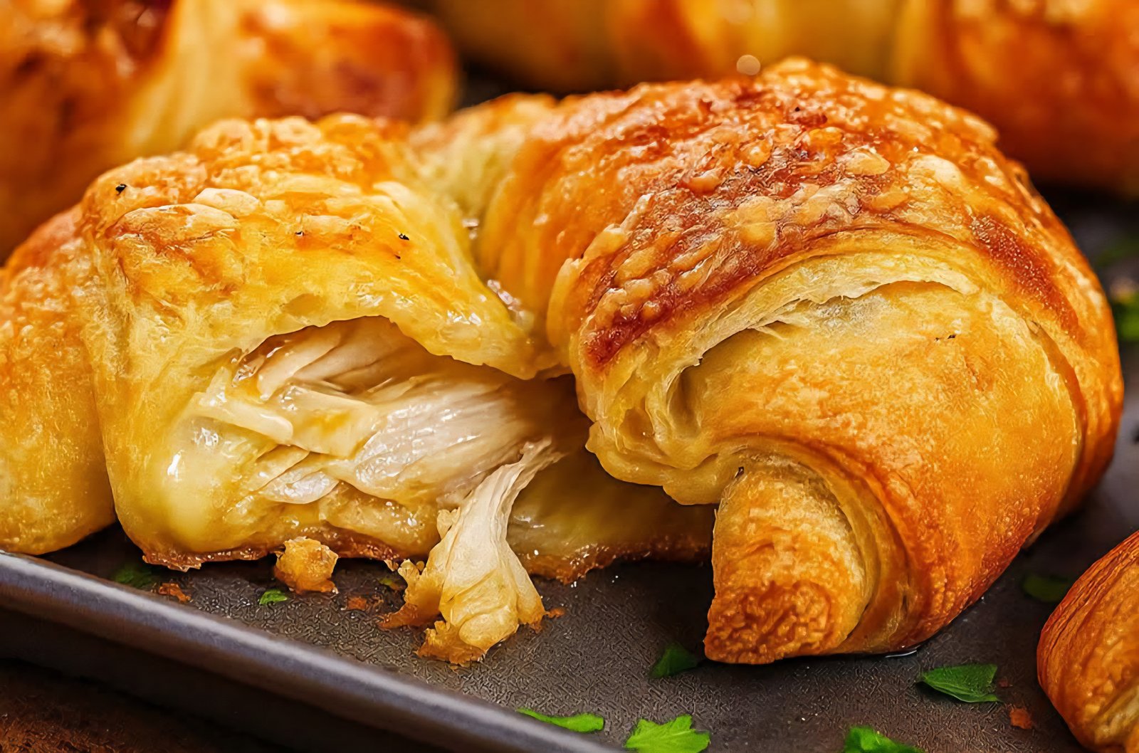 Cheesy Chicken Crescent Rolls