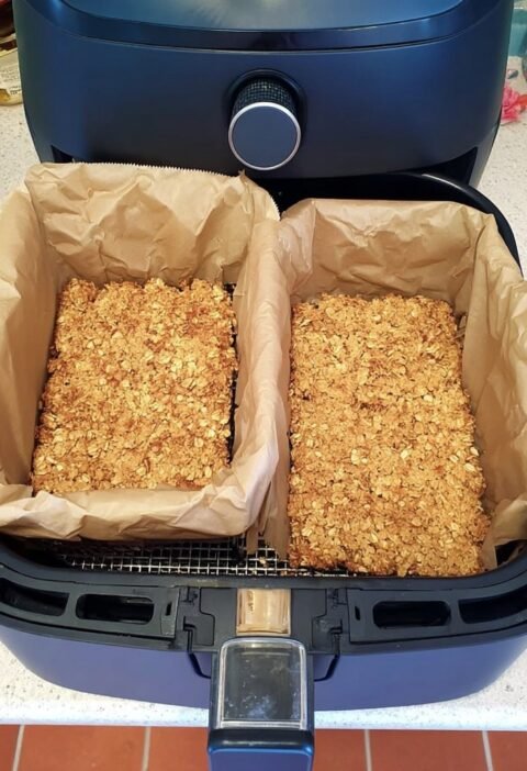 Flapjack – normal recipe- baked in Ninja air fryer for the first time