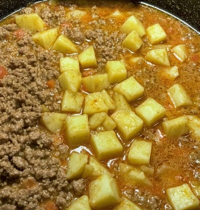 Mom’s Picadillo Con Papa. Ground Beef with Potatoes