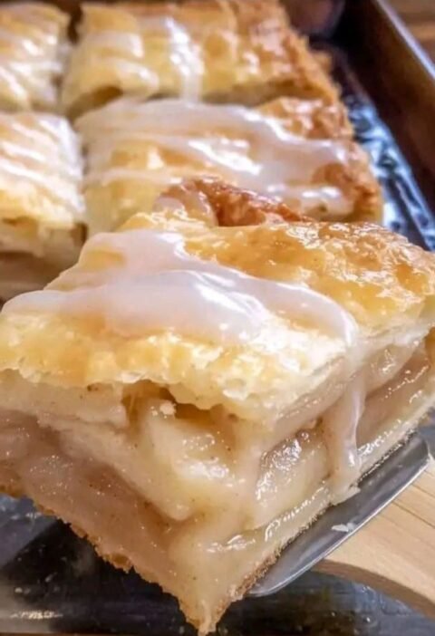 Glazed Apple Slab Pie
