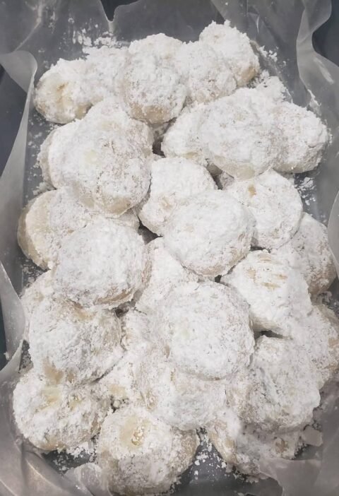 Mexican Wedding Cookies (Polvorones / Snowball  Cookies
