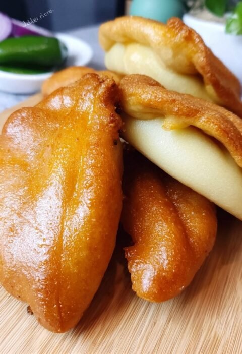 Fried Chicken Buns With Cheese Recipe