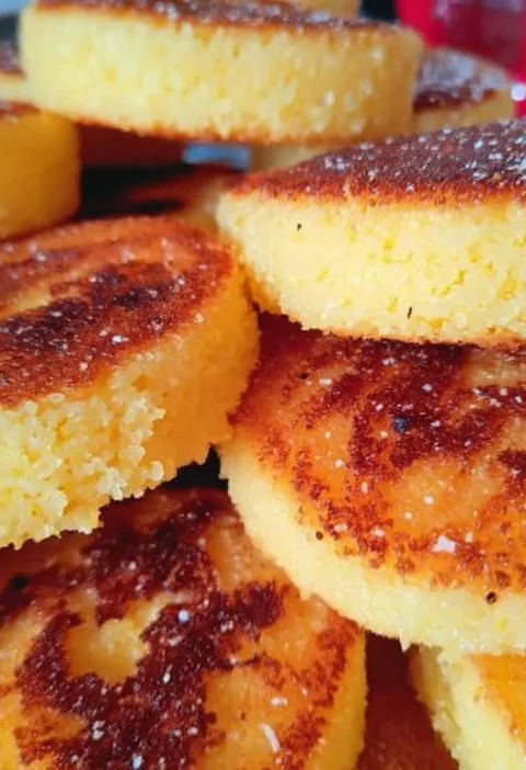 Golden Semolina Cakes