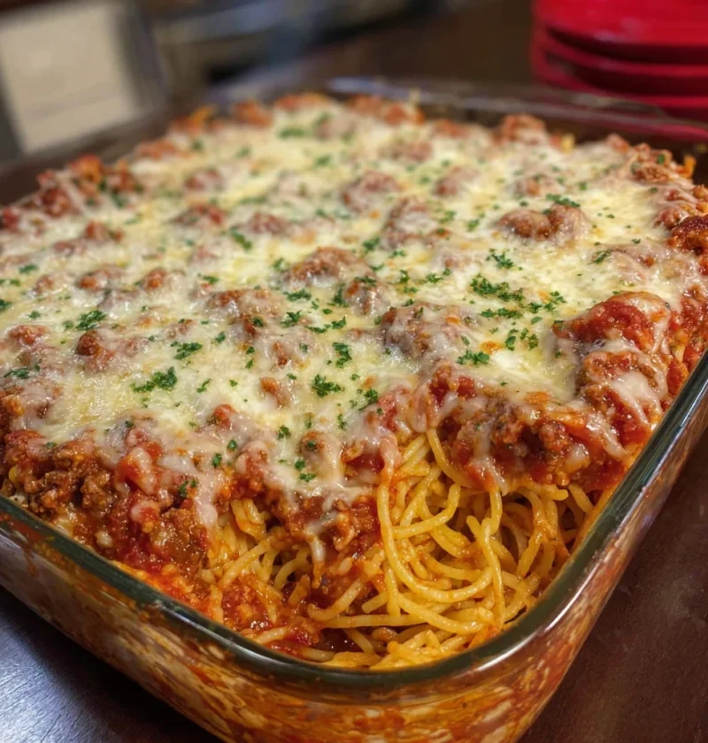 Freshly Baked Spaghetti Casserole Recipe Easy Homemade Spaghetti Casserole Best Cheese For Spaghetti Casserole Healthy Spa...