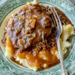 Creamy Paprika Steak Shells