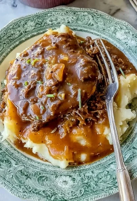 Beef Gravy Mashed Potatoes