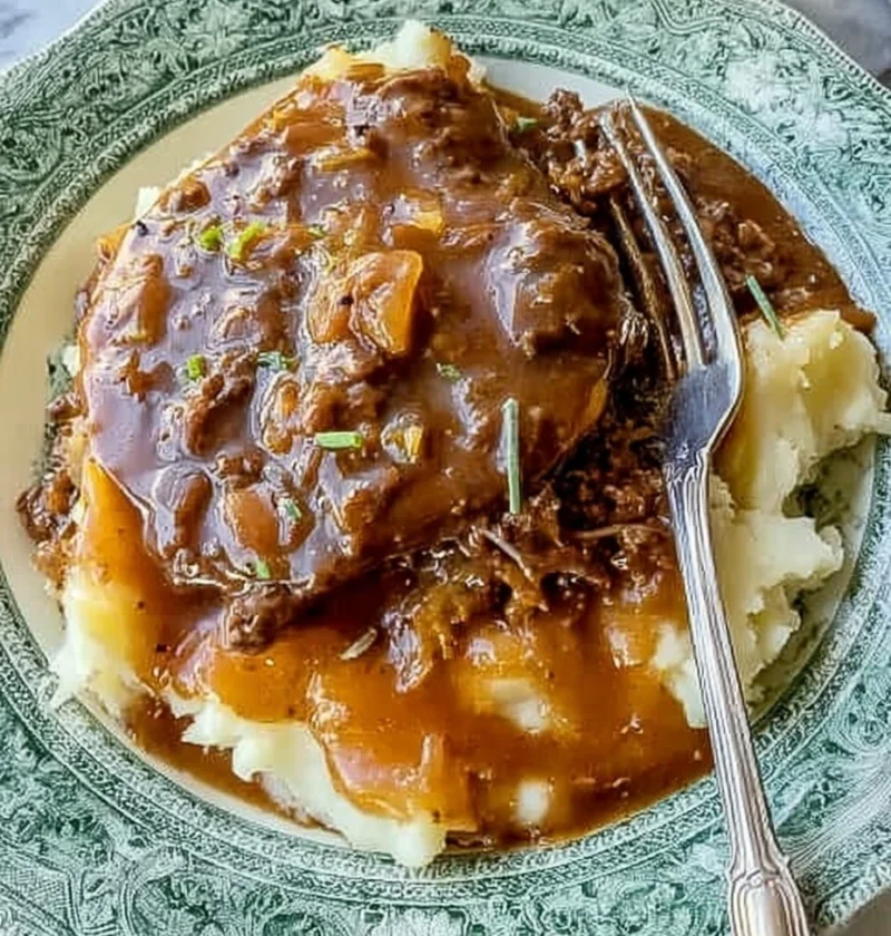 Beef Gravy Mashed Potatoes